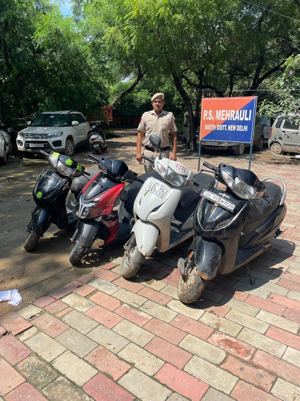 Mehrauli Police vehicle theft gang busted, SHO recovers 4 stolen scooters in Delhi