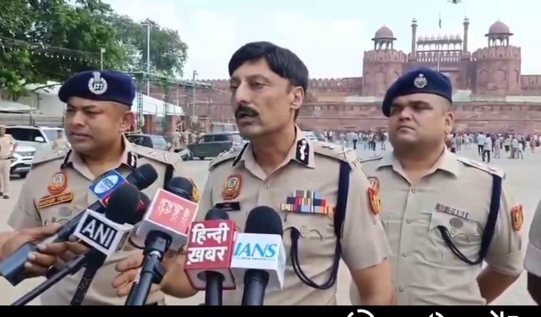 Delhi Police High-Tech Patrol launched with Jaguar motorcycles and Jhansi Scooty women patrol teams in Delhi